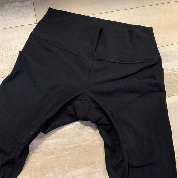 Lulu Lemon Wunder Under 25”